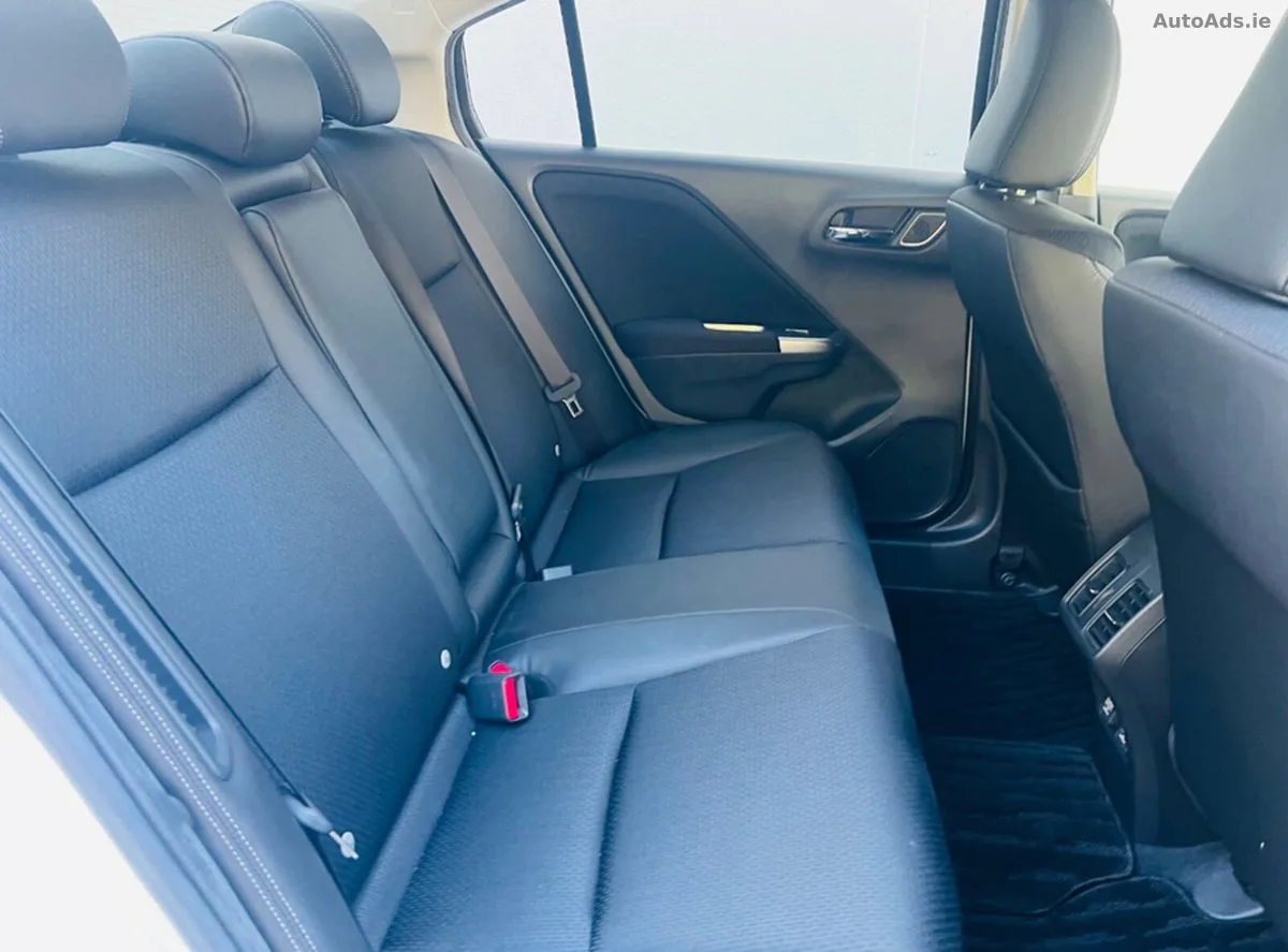 2018 Honda Grace – photo 14