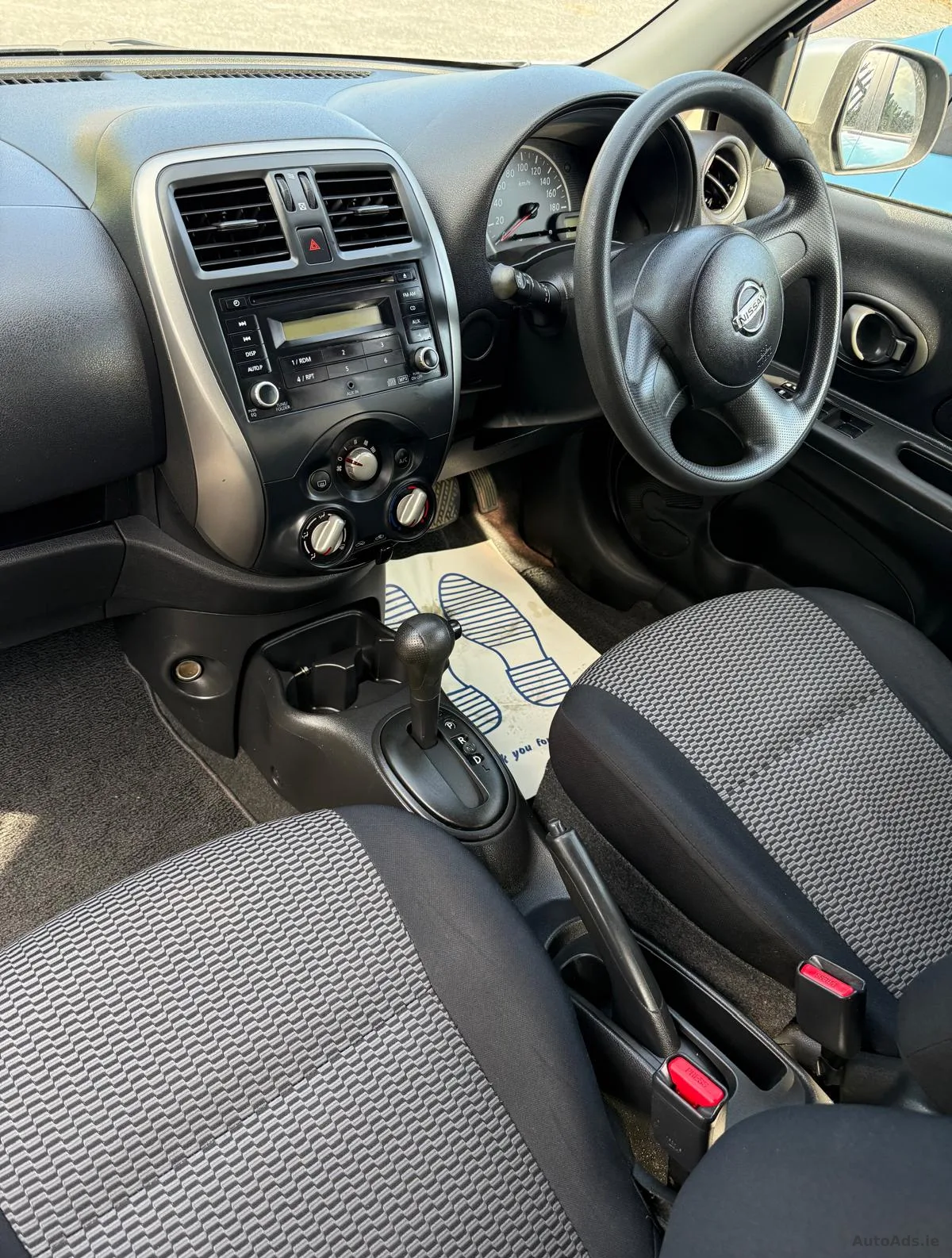 2015 Nissan March – photo 3