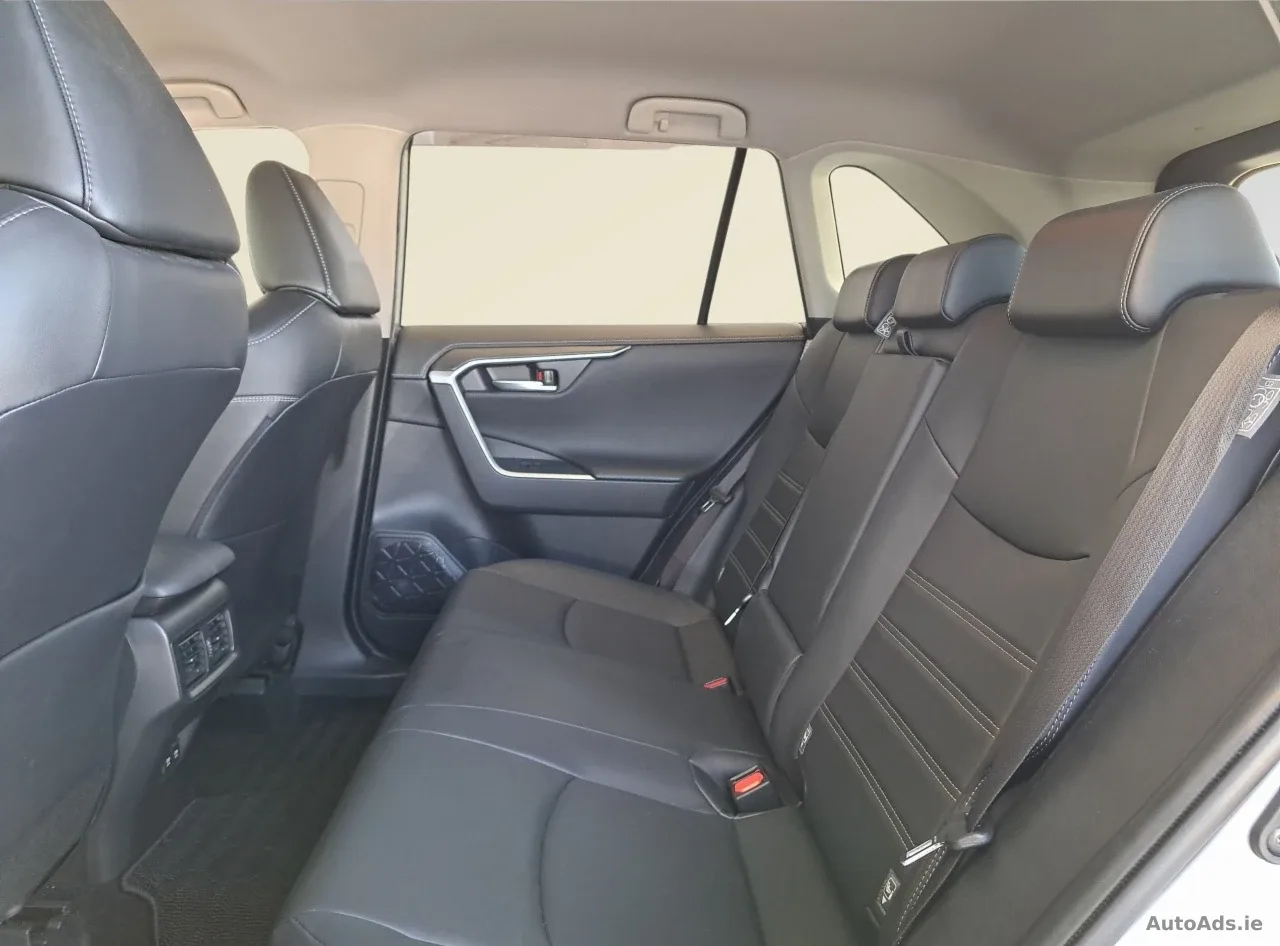 2020 Toyota RAV4 – photo 6