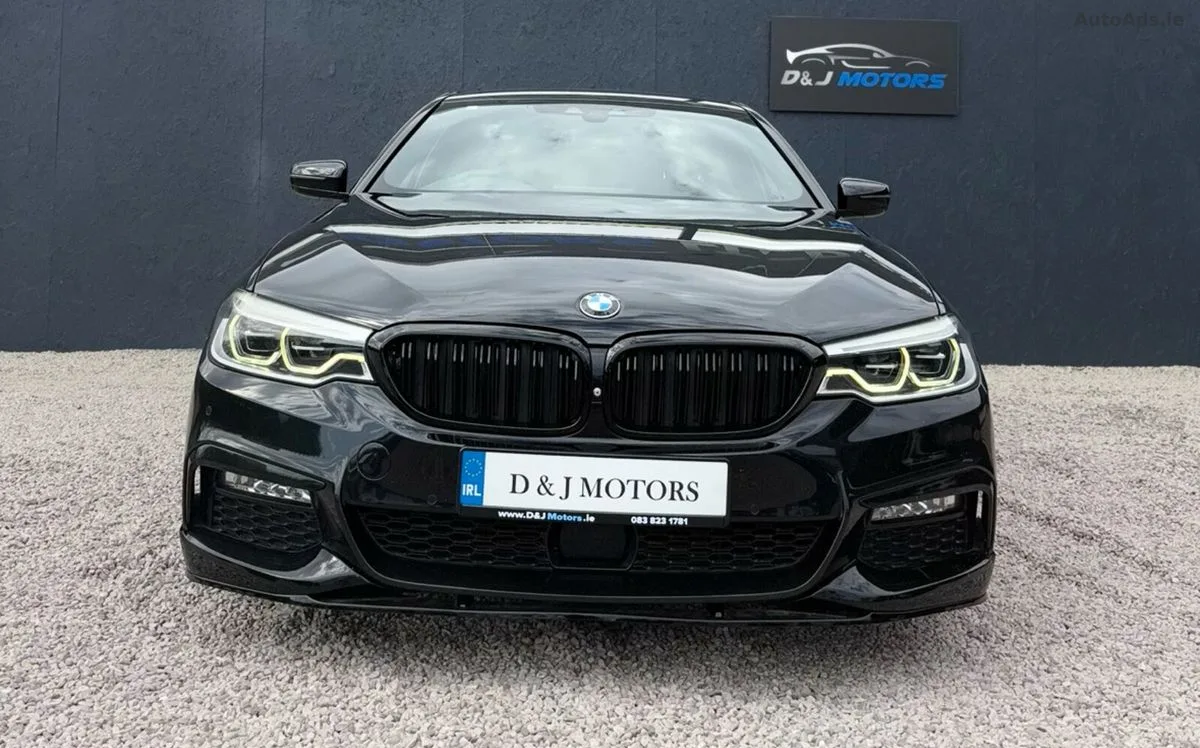 2017 BMW 5-Series – photo 12