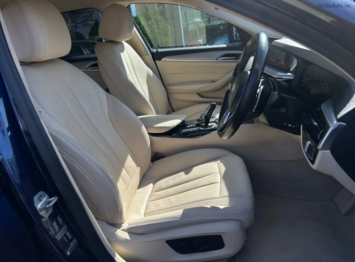 2018 BMW 5-Series – photo 20