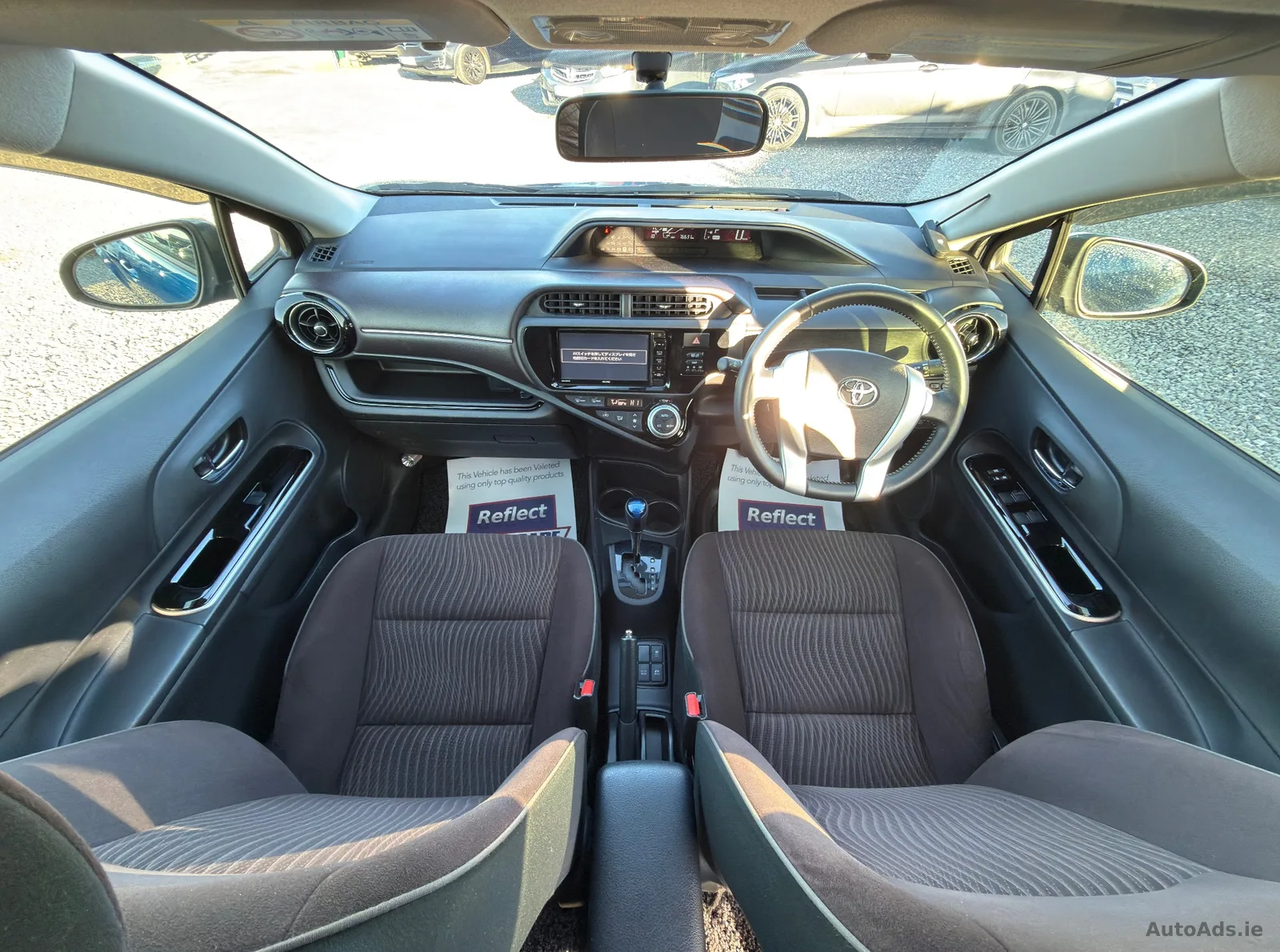 2015 Toyota Aqua – photo 13