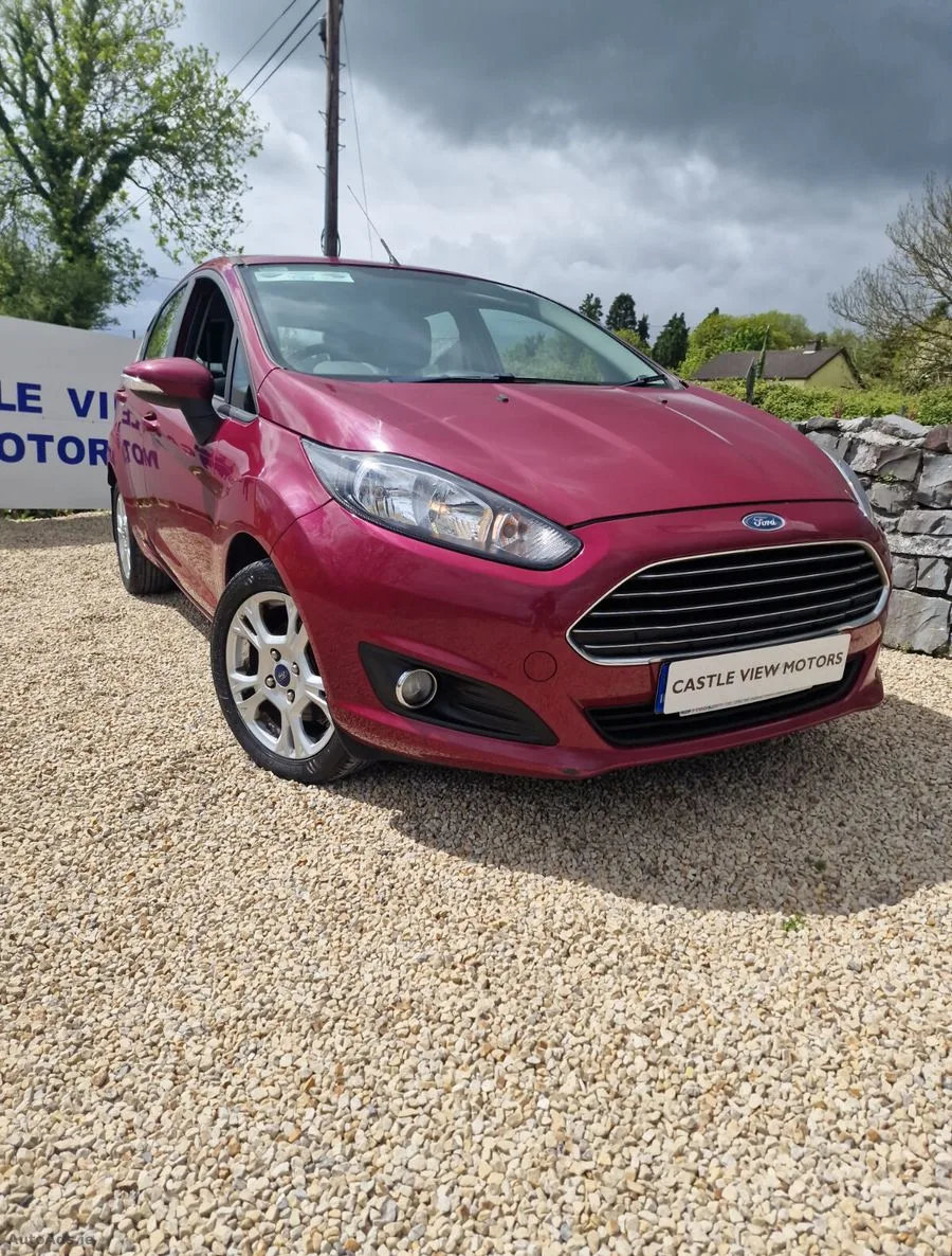 2014 Ford Fiesta – photo 3
