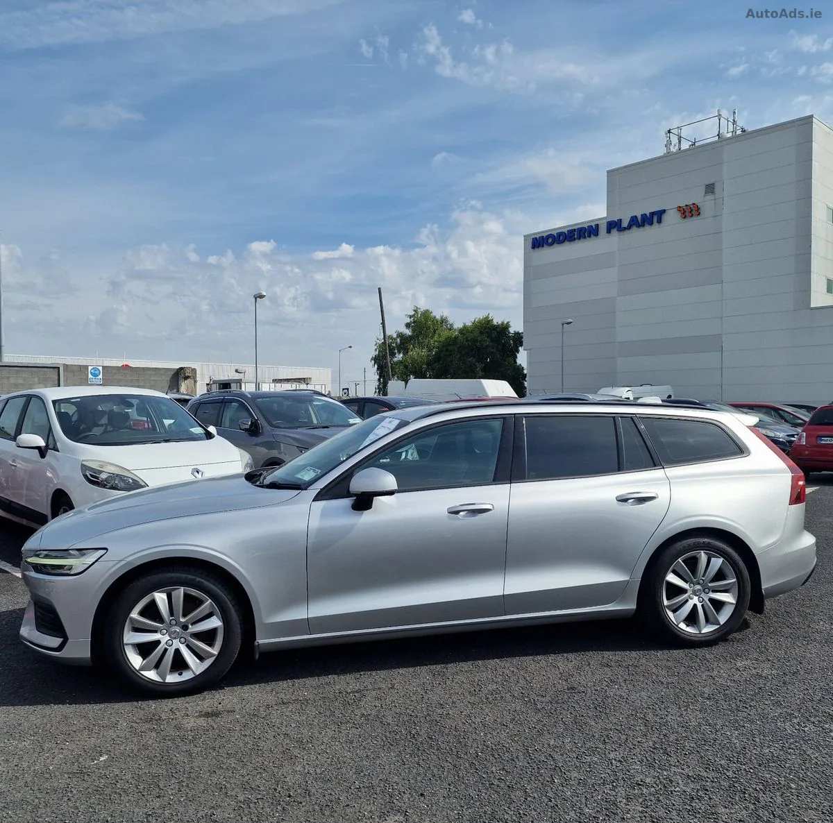 2019 Volvo V60 – photo 2