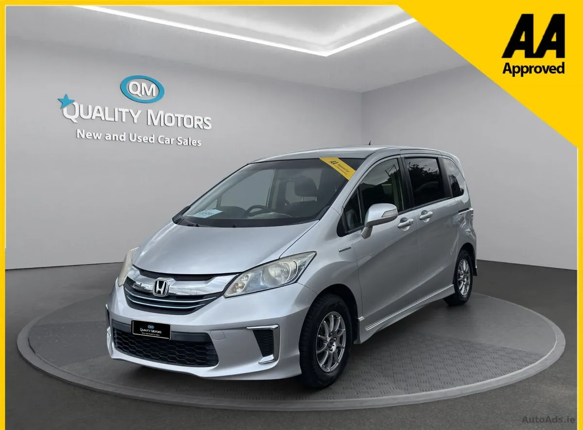 2014 Honda Freed – photo 3
