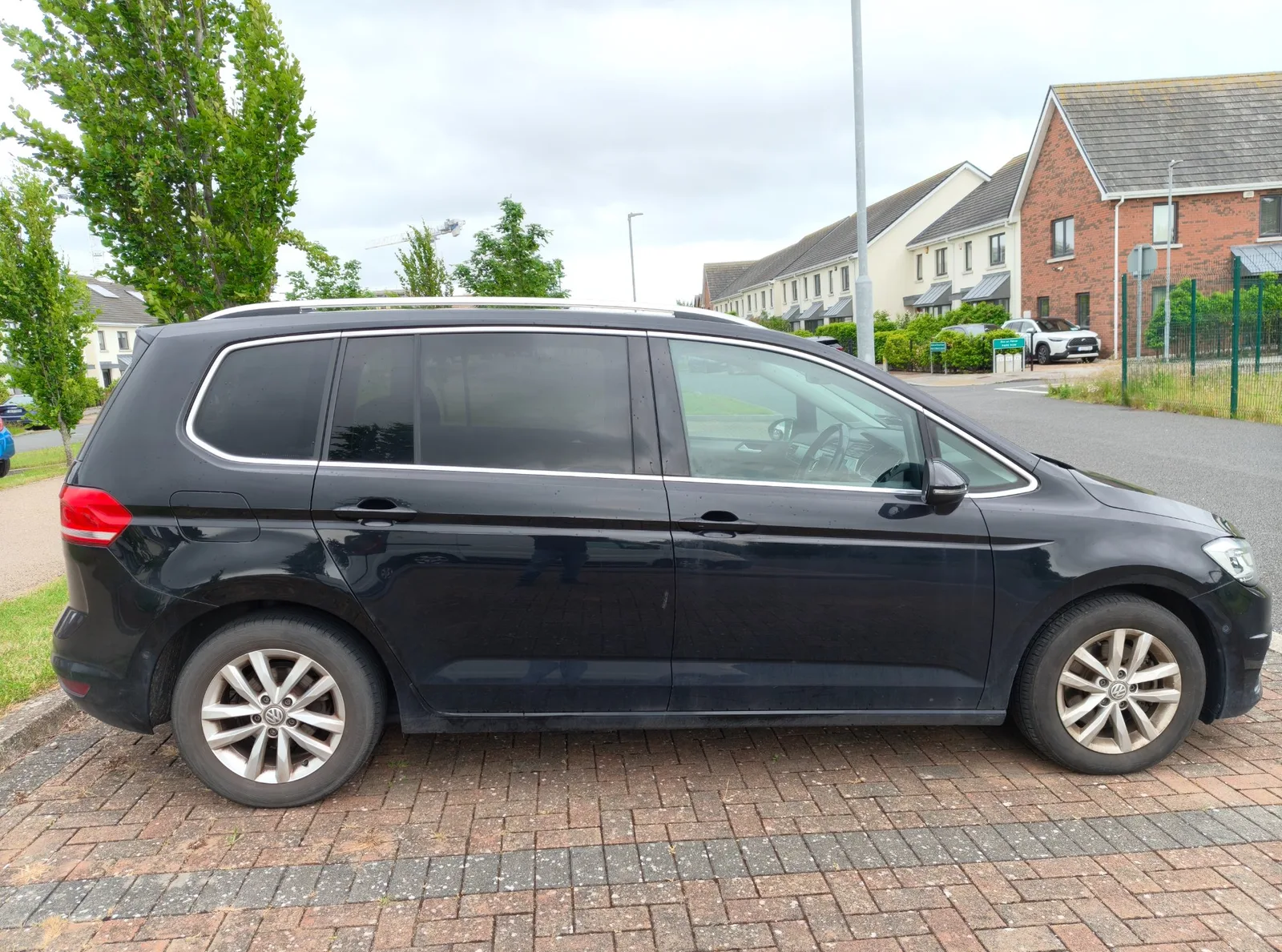 2017 Volkswagen Touran – photo 3