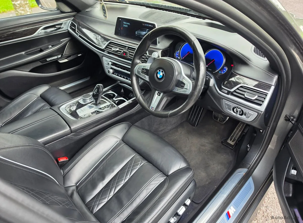 2018 BMW 7-Series – photo 16