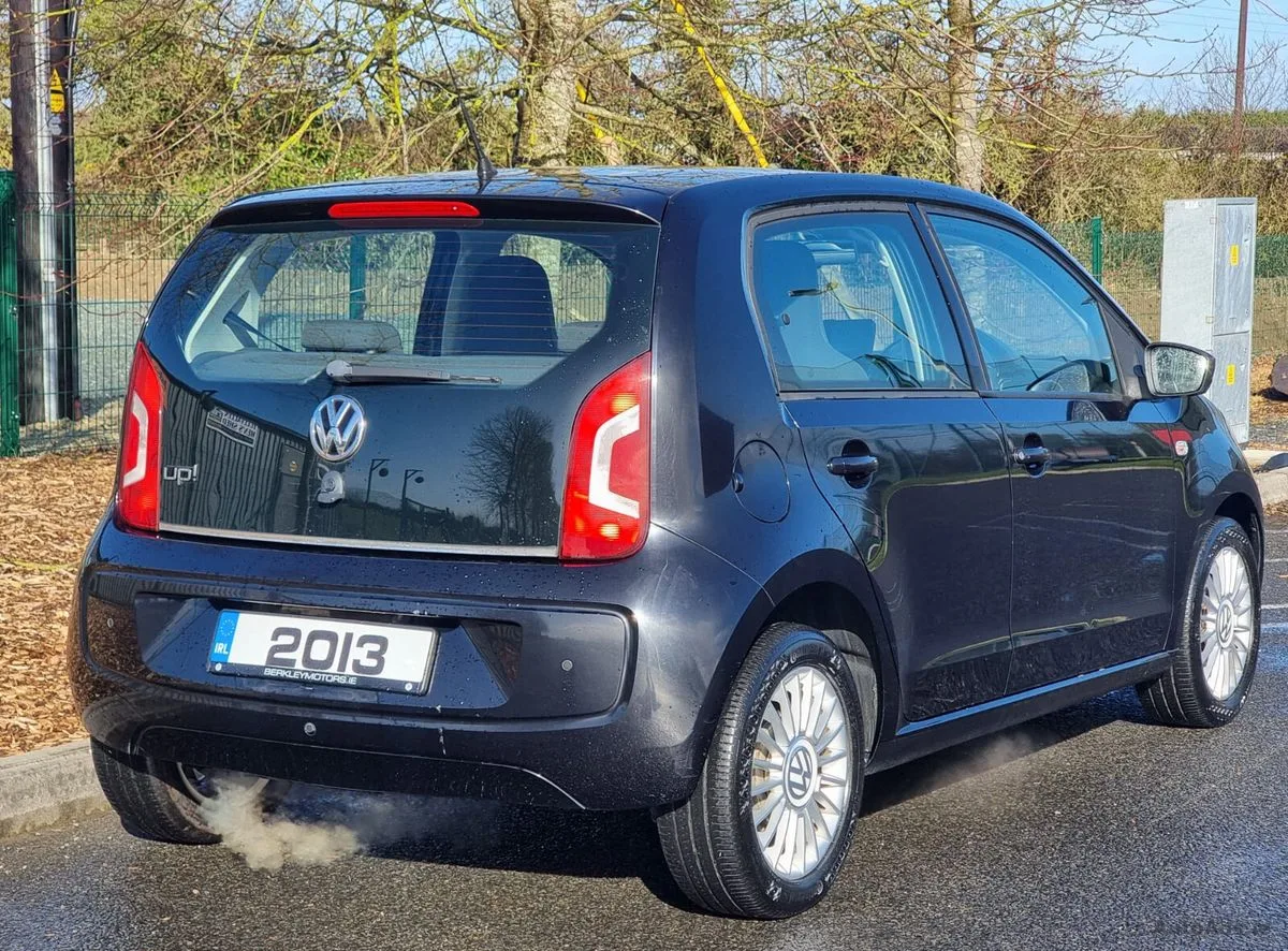 2013 Volkswagen up! – photo 3