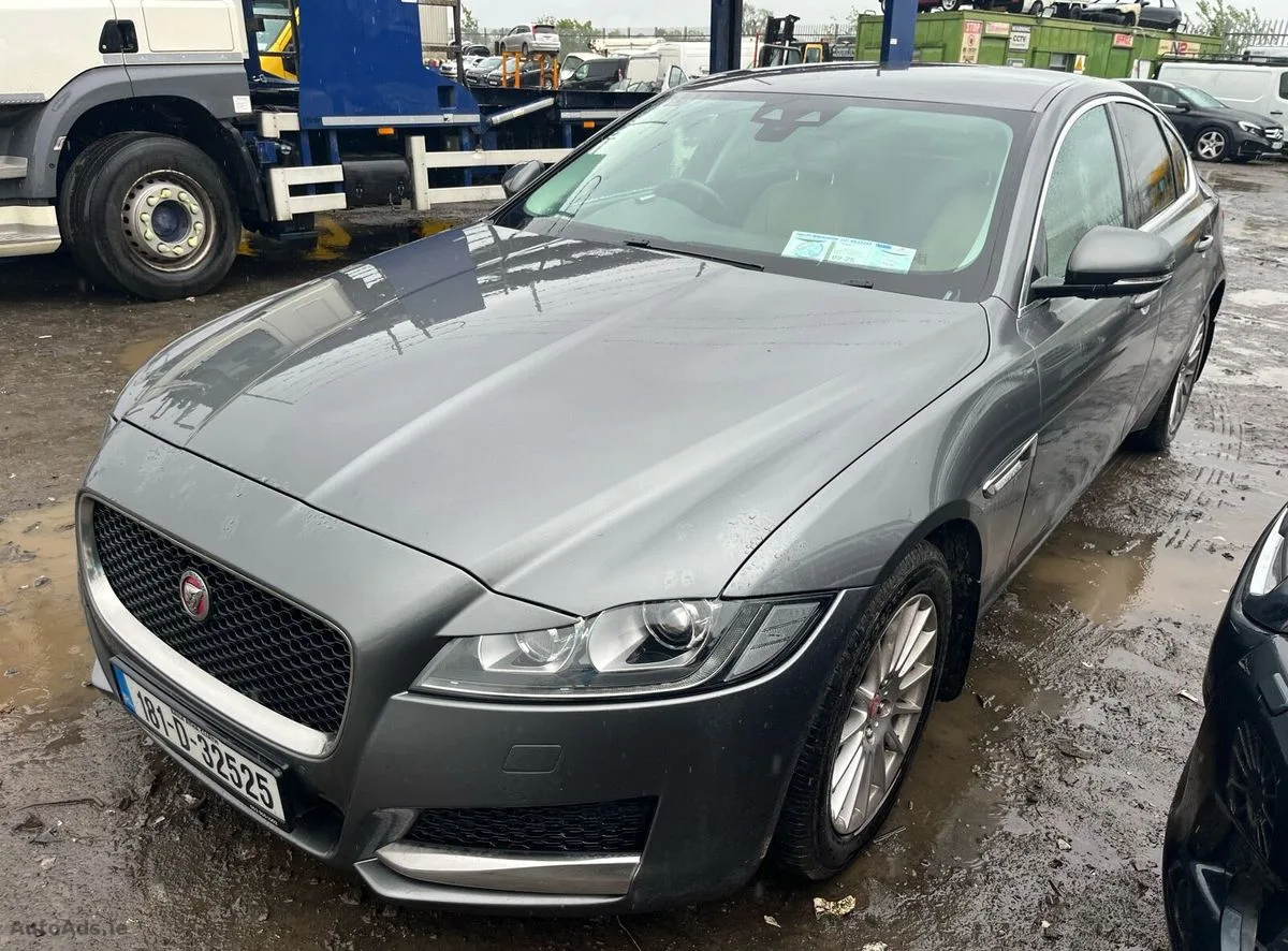 2018 Jaguar Xf