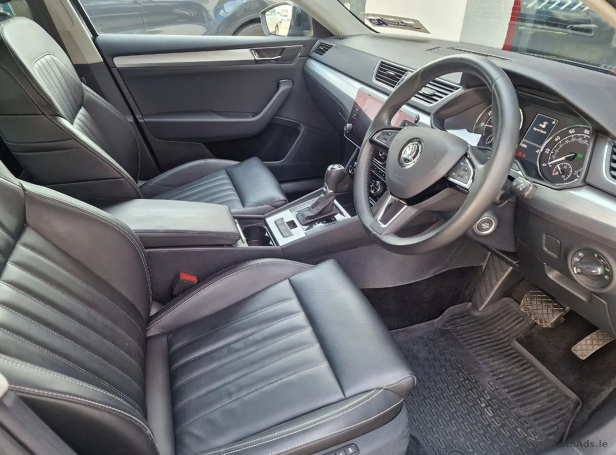 2019 Skoda Superb – photo 14