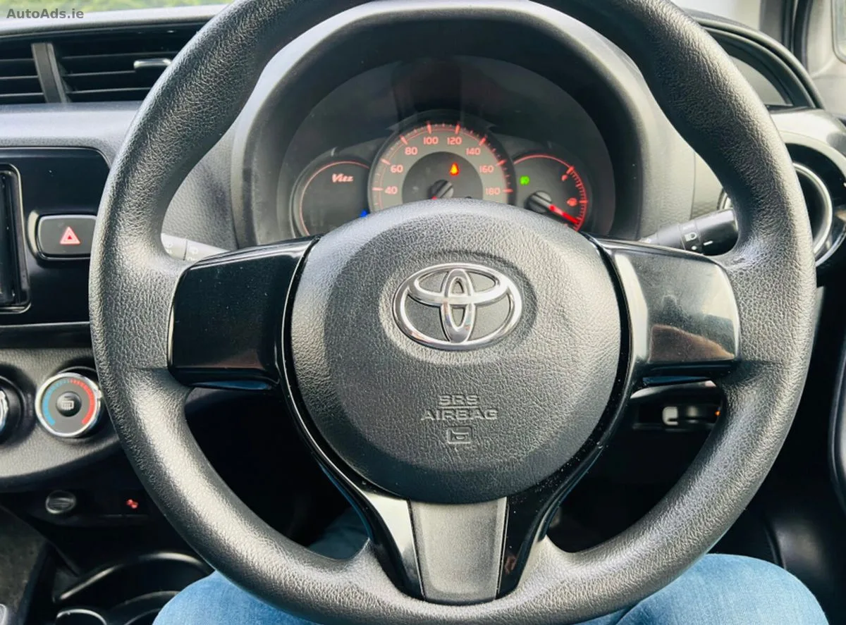 2020 Toyota Vitz – photo 17