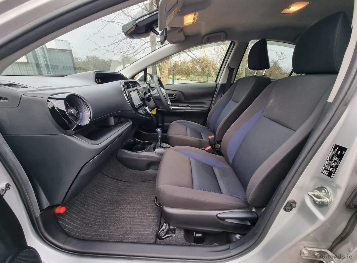 2019 Toyota Aqua – photo 17