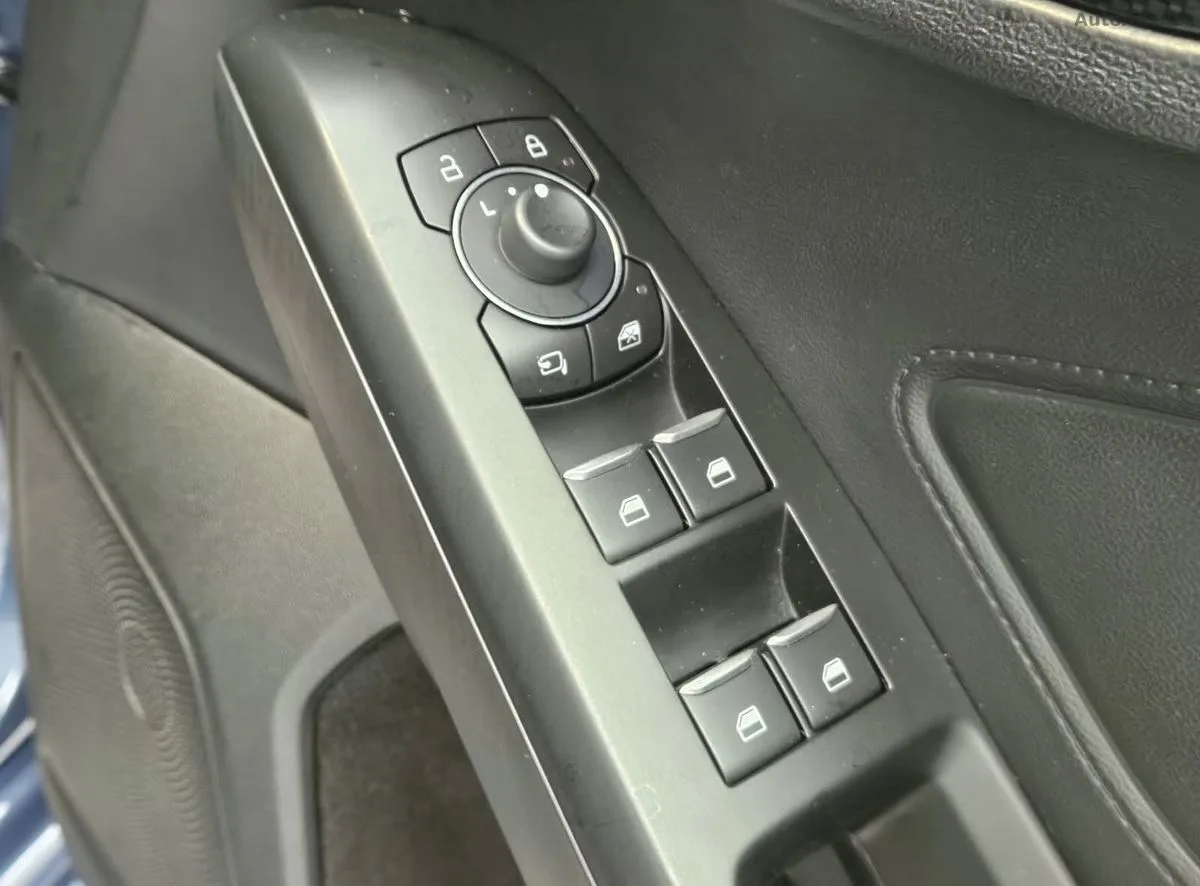 2023 Ford Focus – photo 8
