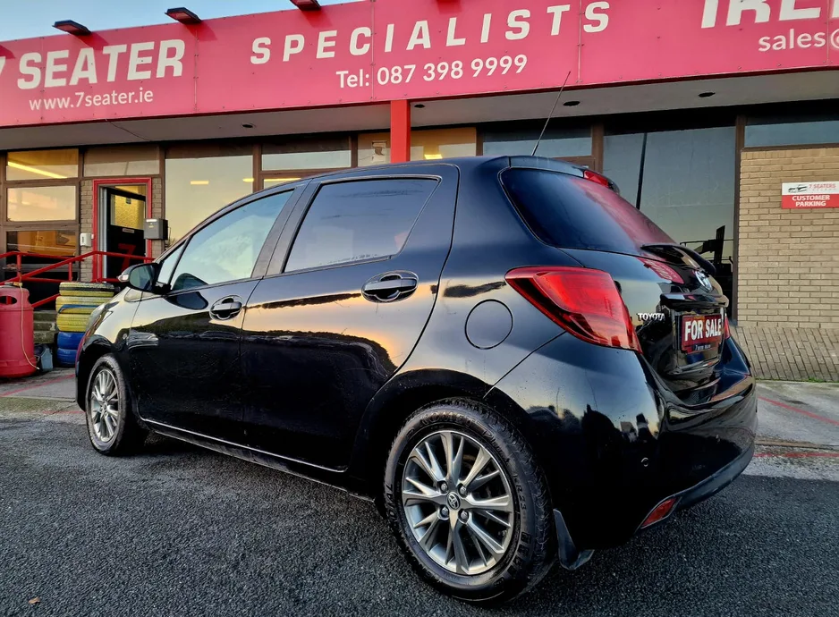 2017 Toyota Yaris – photo 3