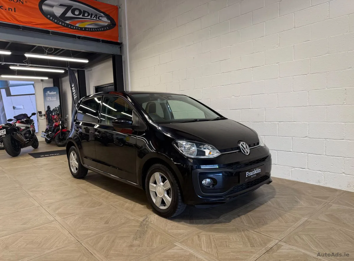 2017 Volkswagen up!