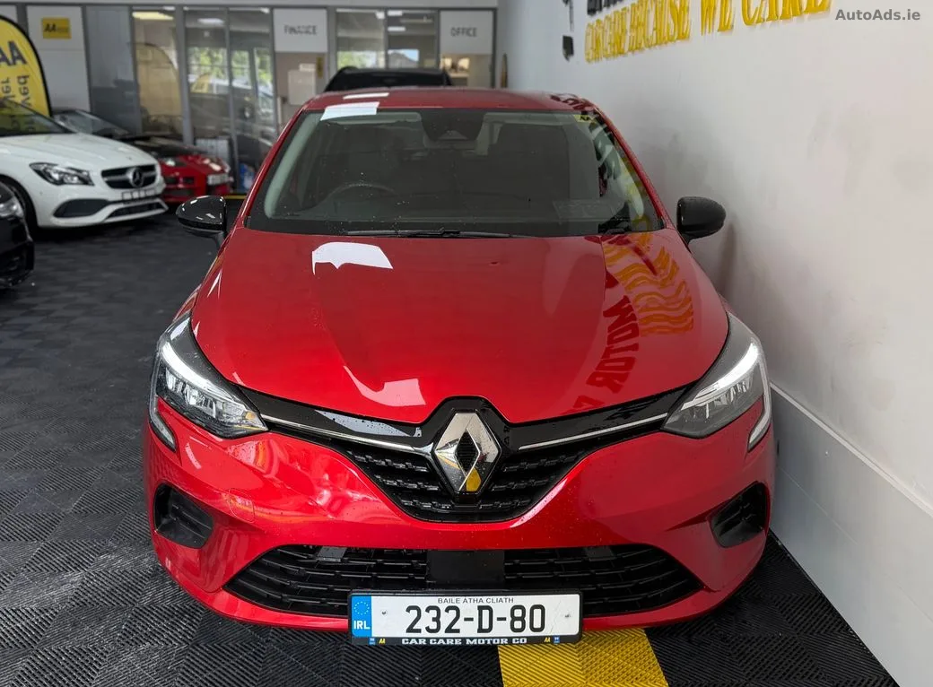 2023 Renault Clio – photo 2