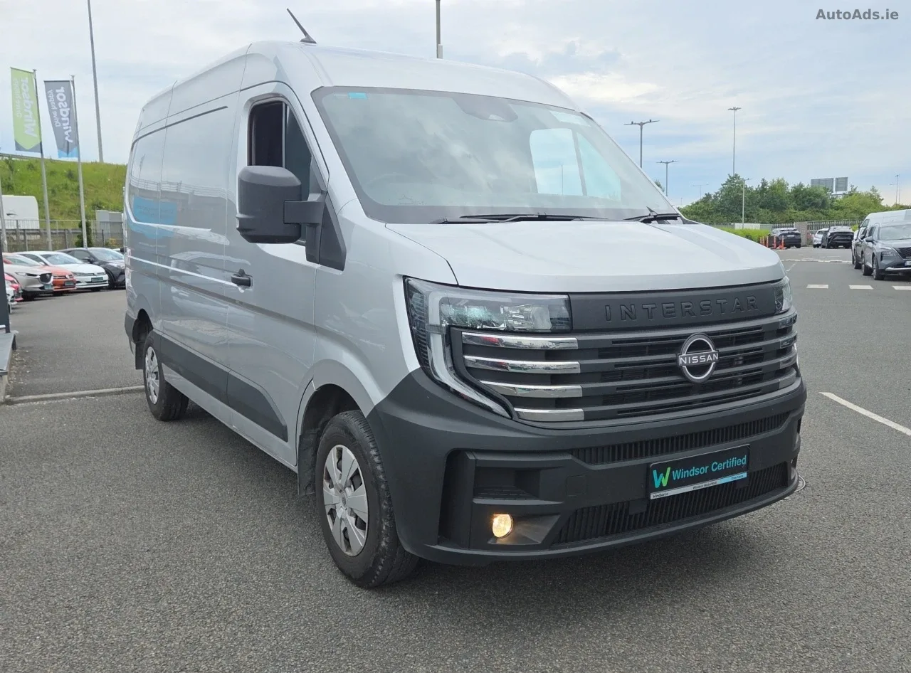 2025 Nissan Interstar