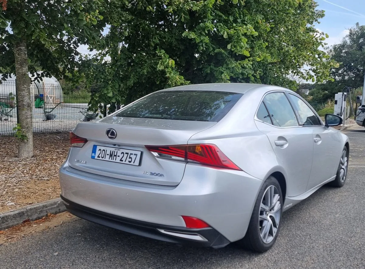 2020 Lexus IS – photo 13
