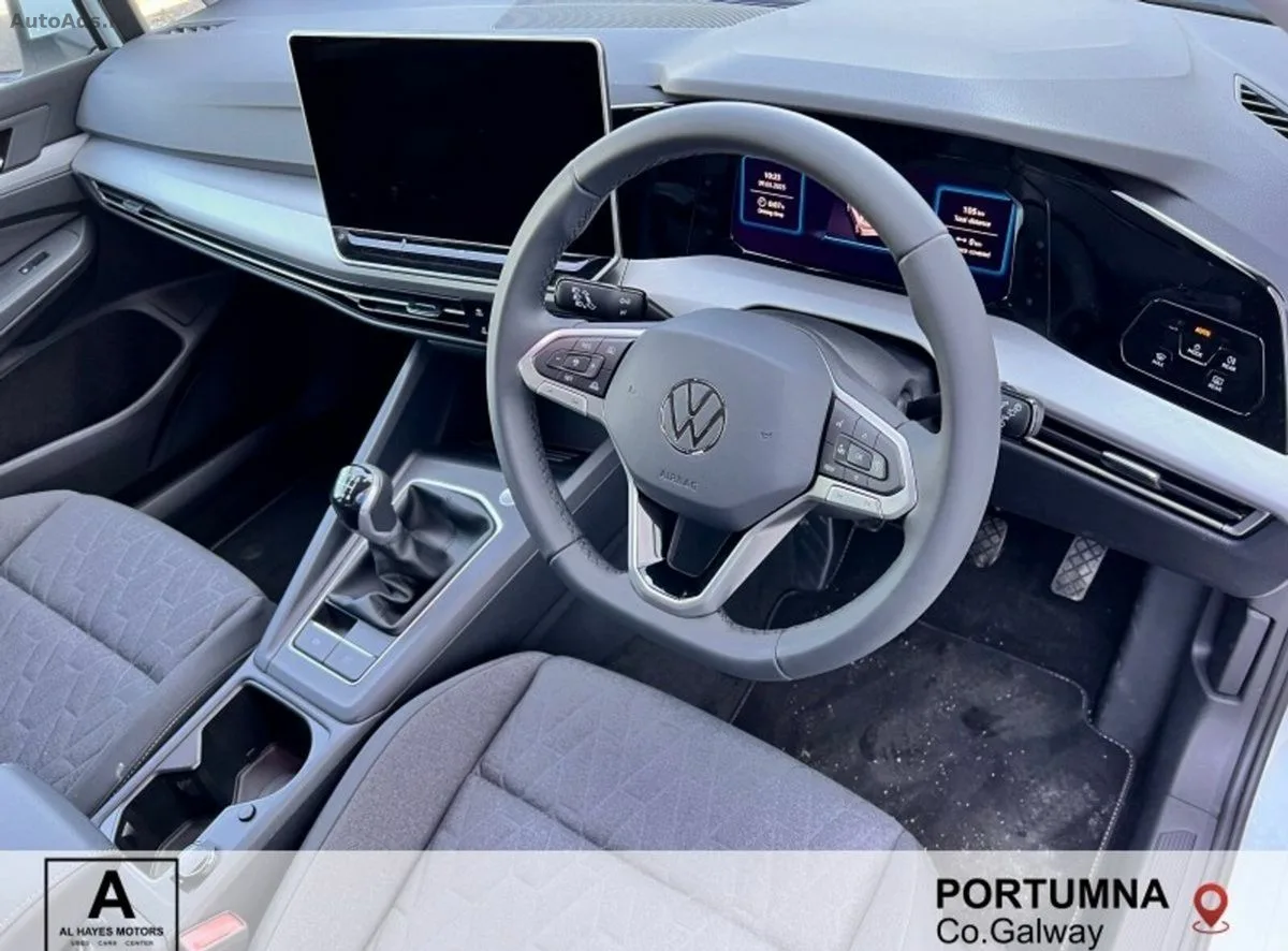 2025 Volkswagen Golf – photo 8