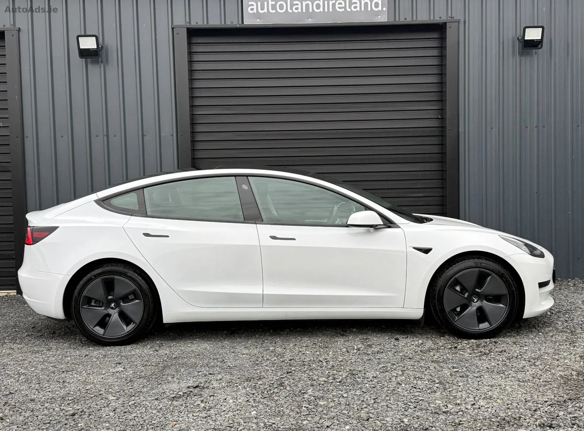 2021 Tesla Model 3 – photo 2