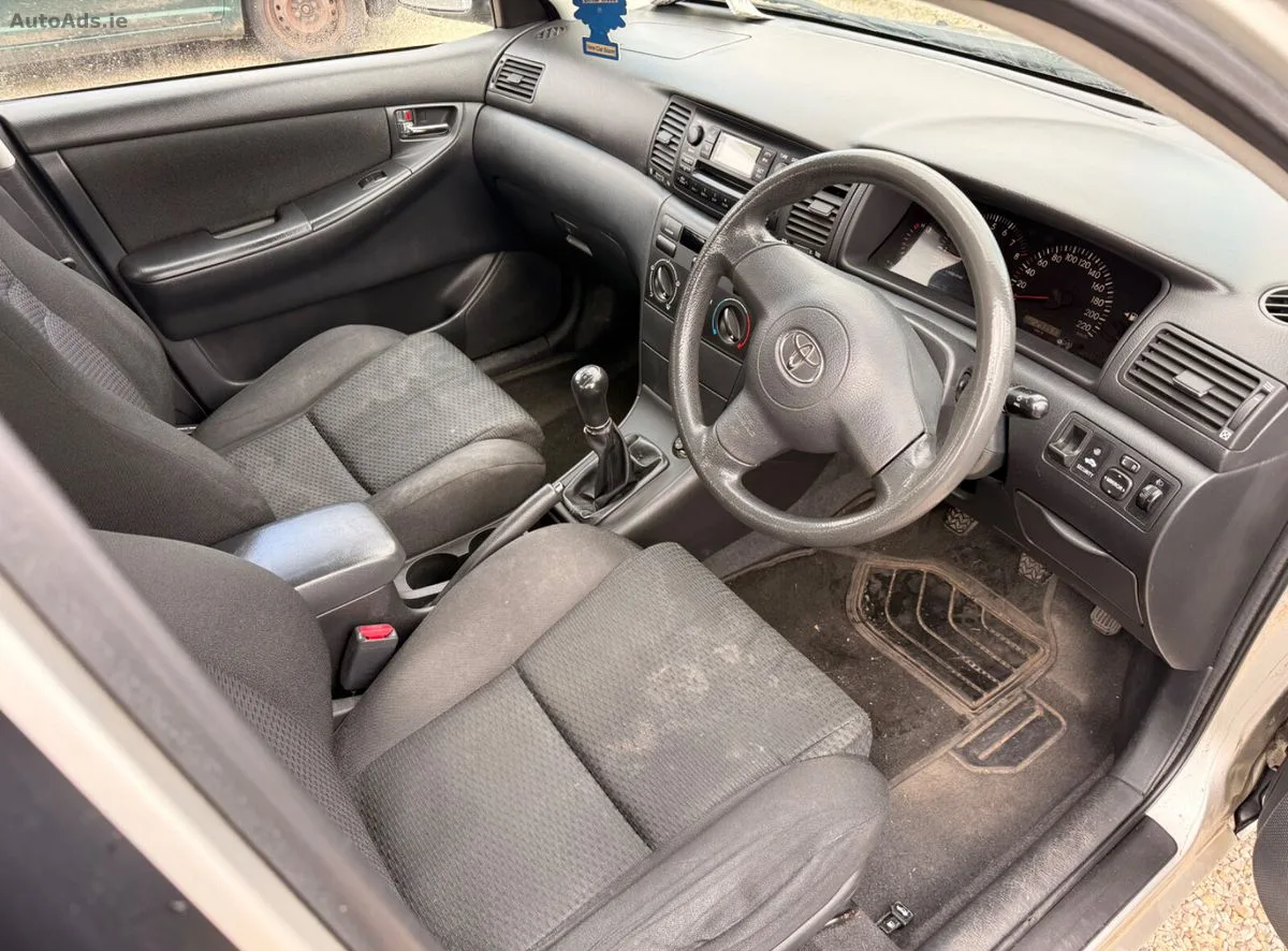 2005 Toyota Corolla – photo 4