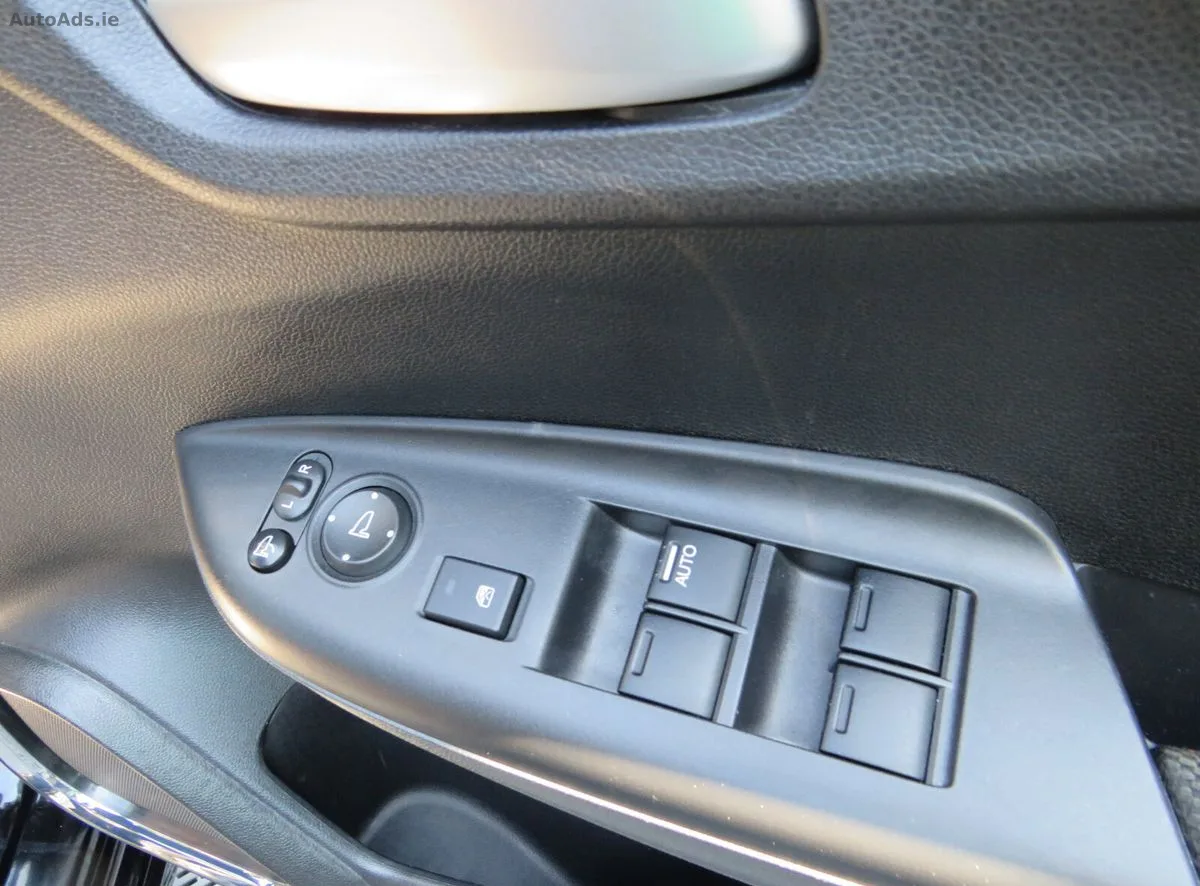 2017 Honda Fit – photo 11