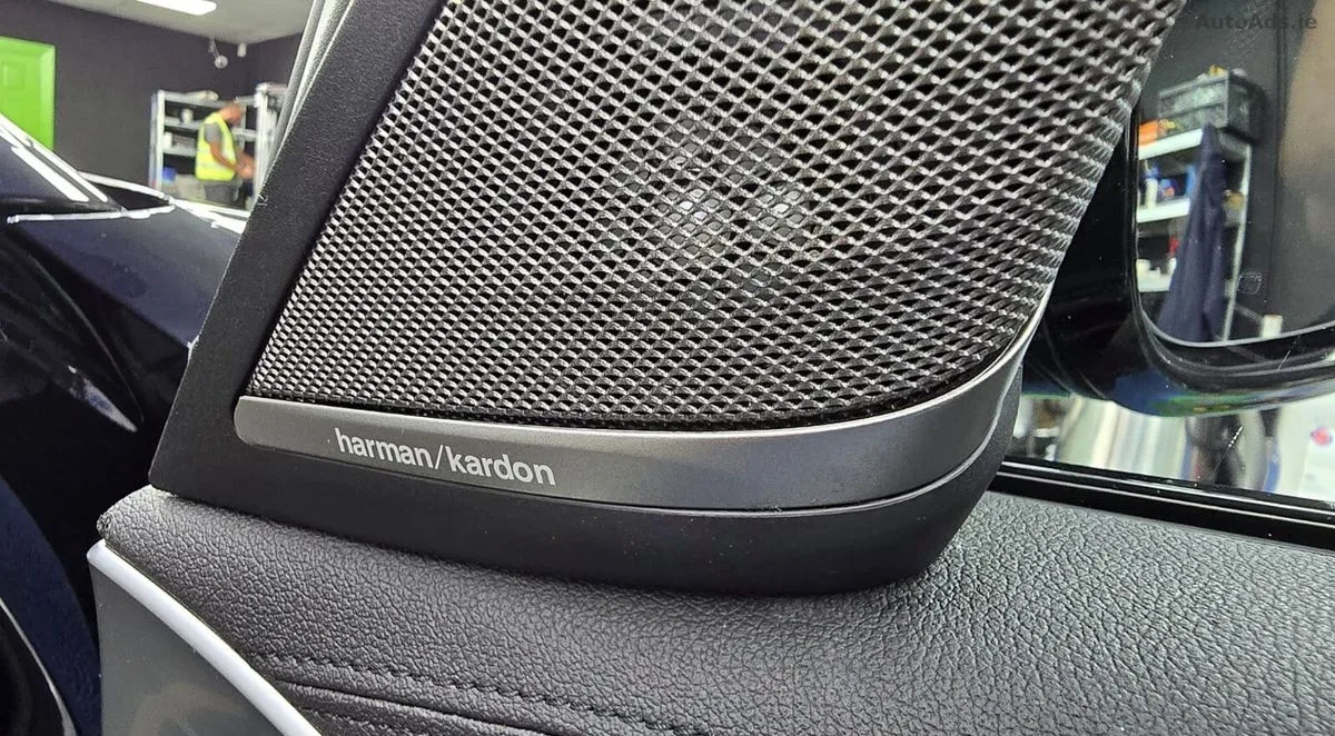 2020 BMW 5-Series – photo 20