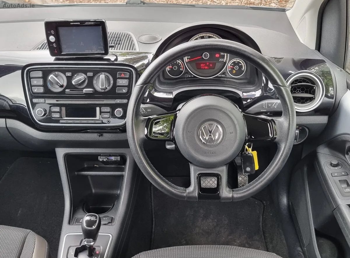 2012 Volkswagen up! – photo 14