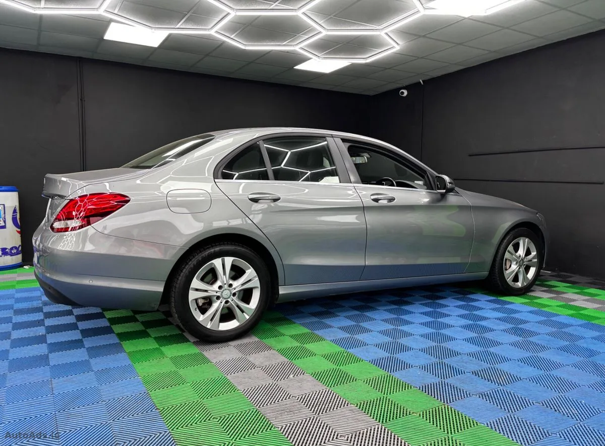 2015 Mercedes-Benz C-Class – photo 16