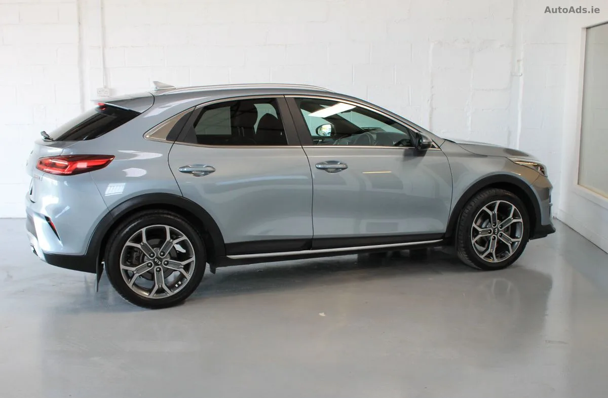 2021 Kia XCeed – photo 5