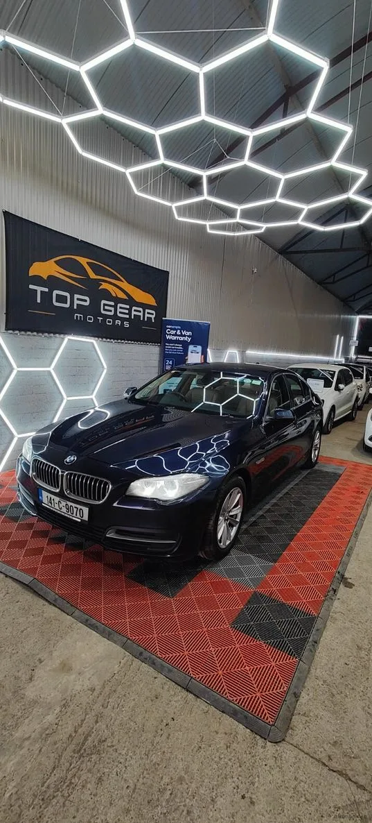 2014 BMW 5-Series – photo 9