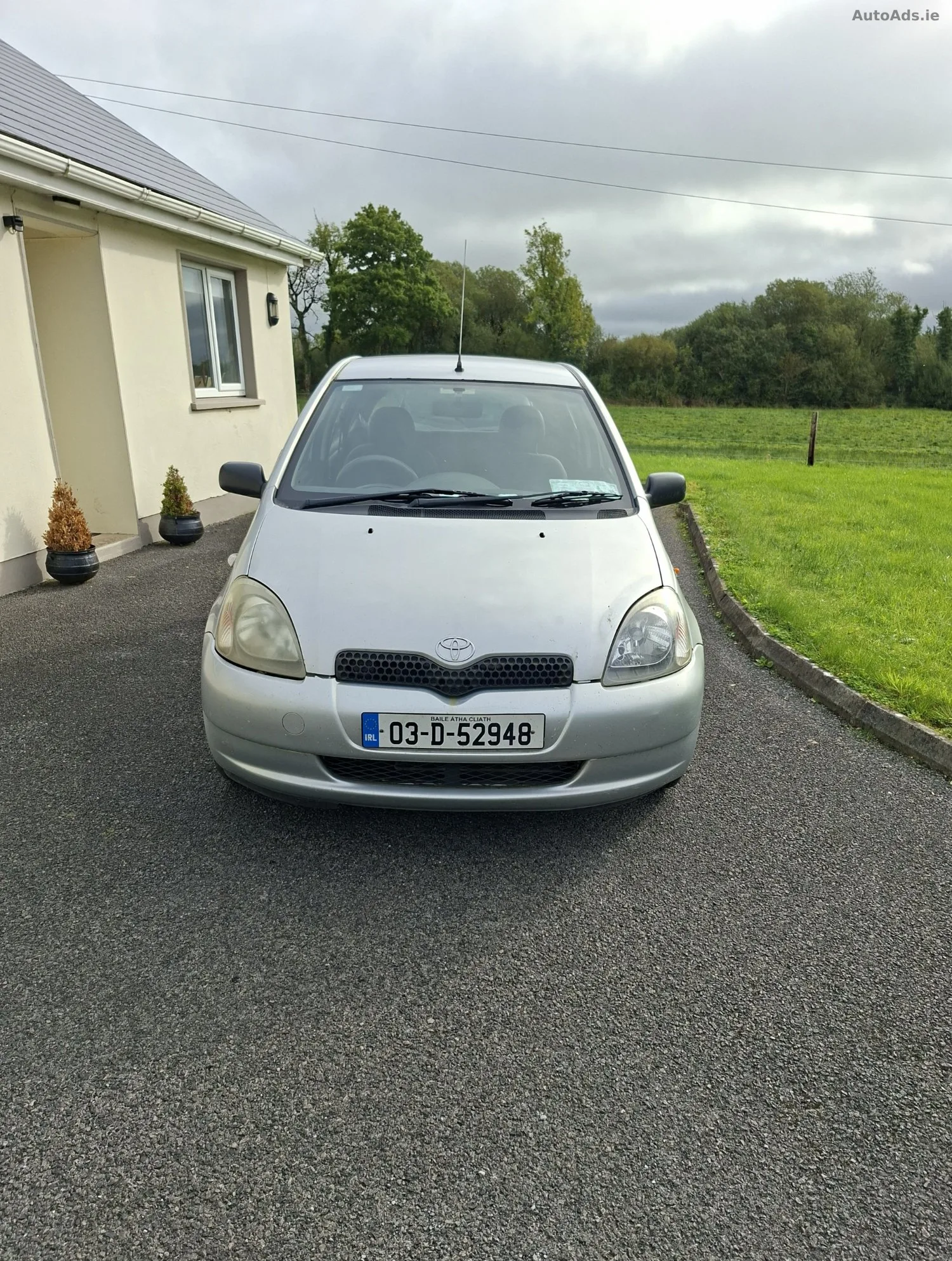 2003 Toyota Yaris