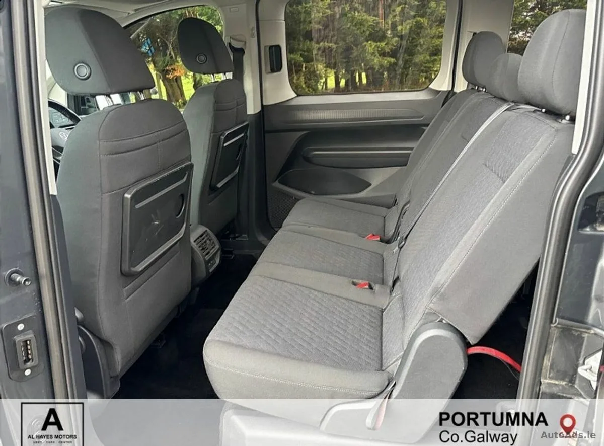 2022 Volkswagen Caddy Maxi Life – photo 7