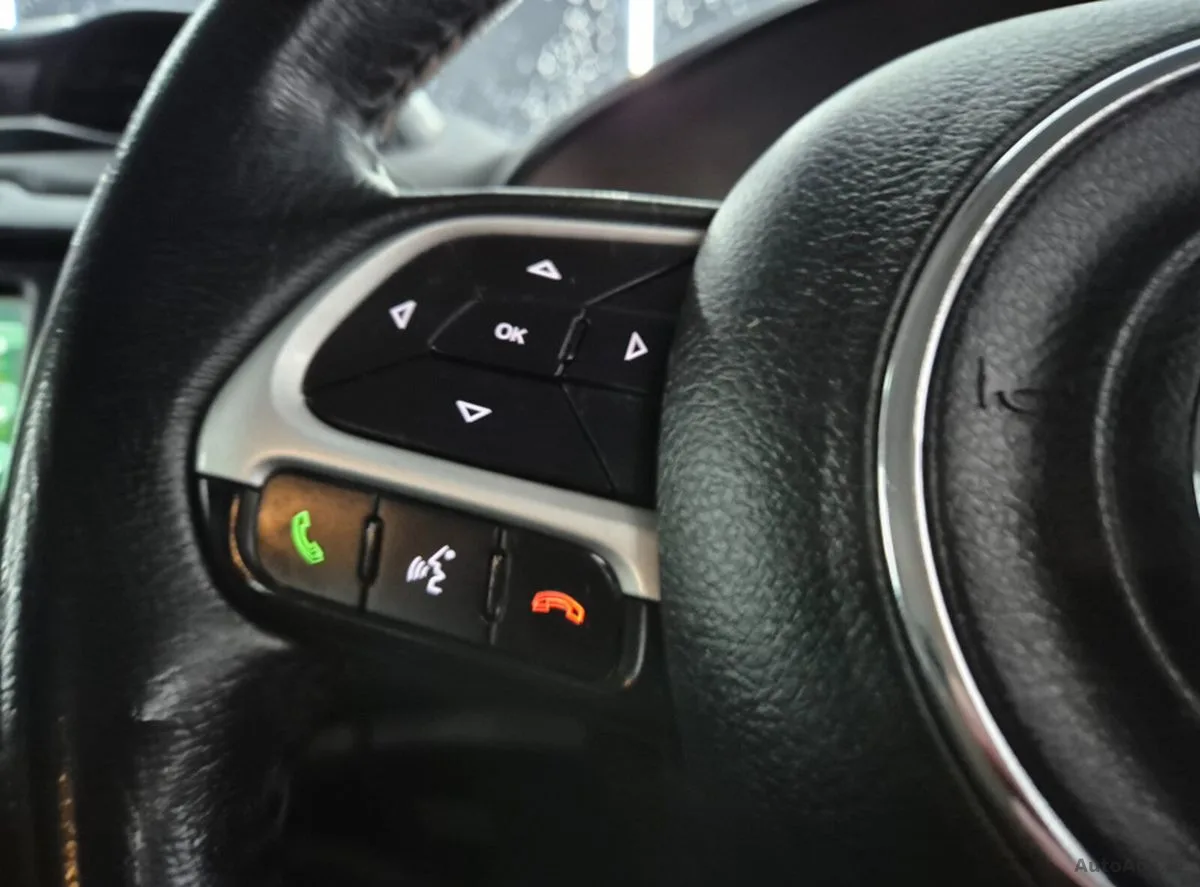 2016 Jeep Renegade – photo 6
