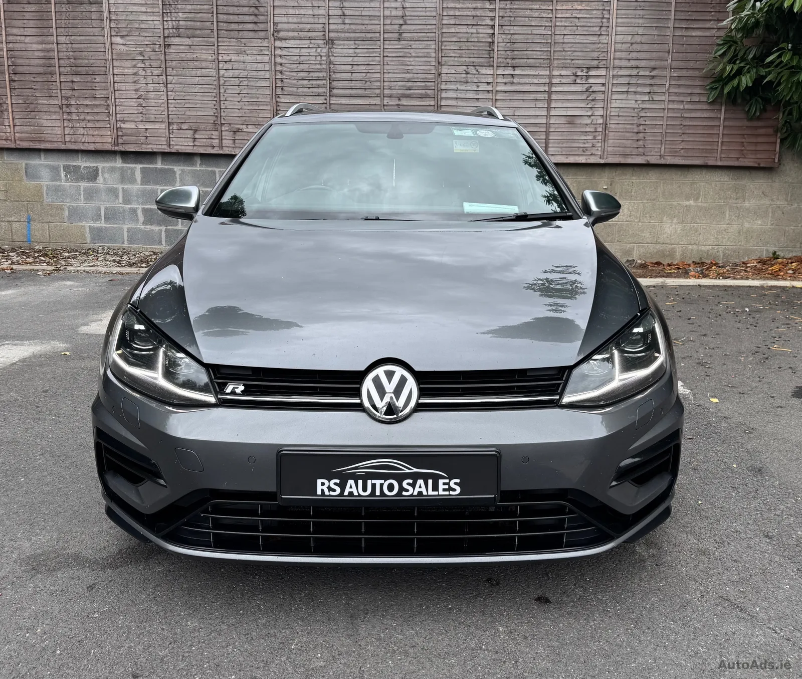 2017 Volkswagen Golf – photo 2