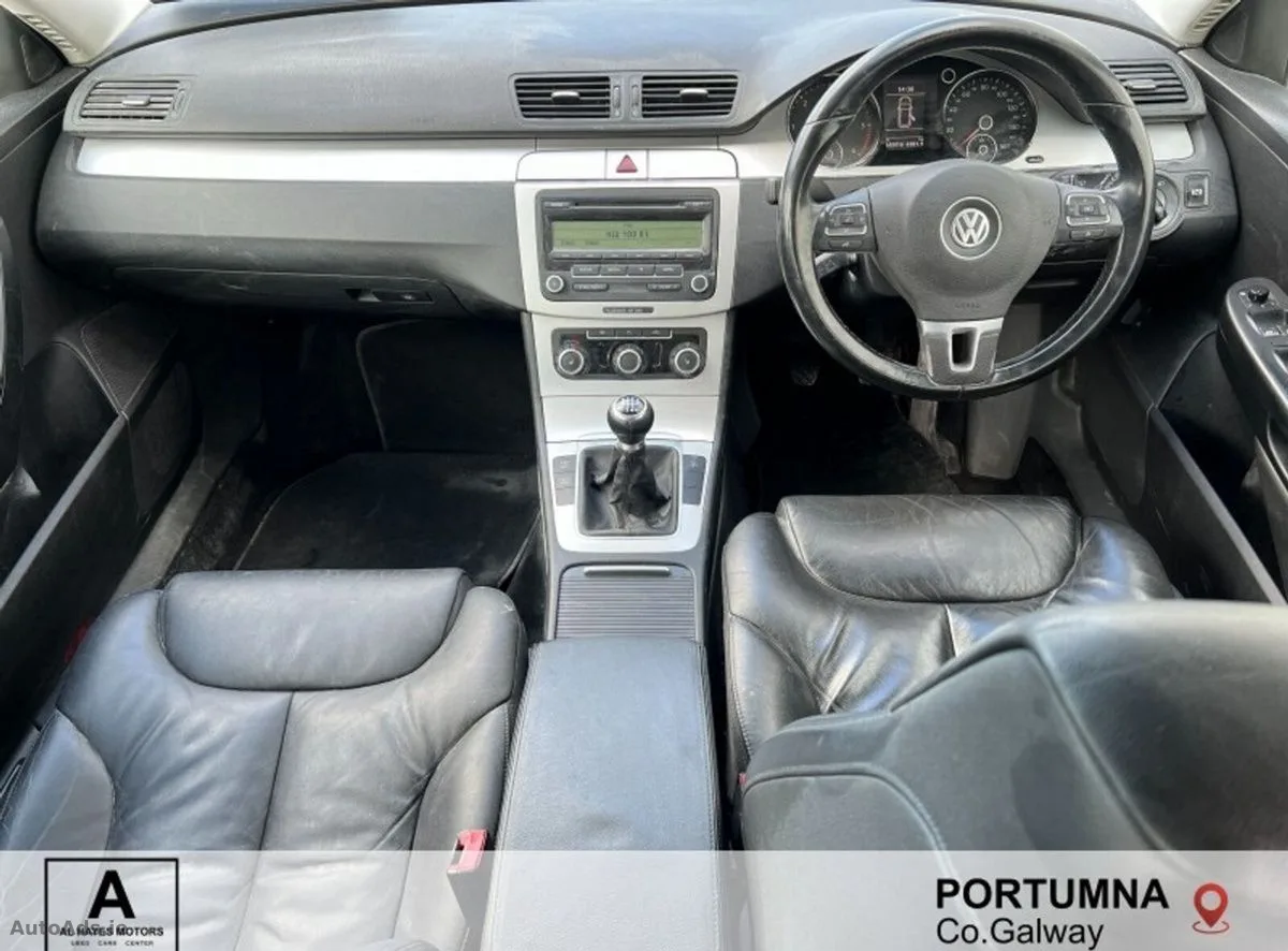 2010 Volkswagen Passat – photo 2