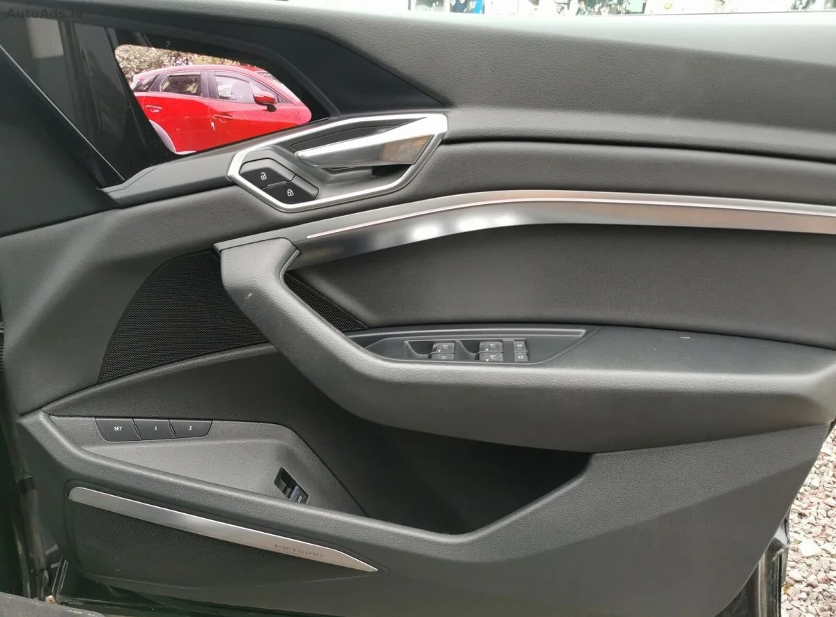 2020 Audi e-tron – photo 13