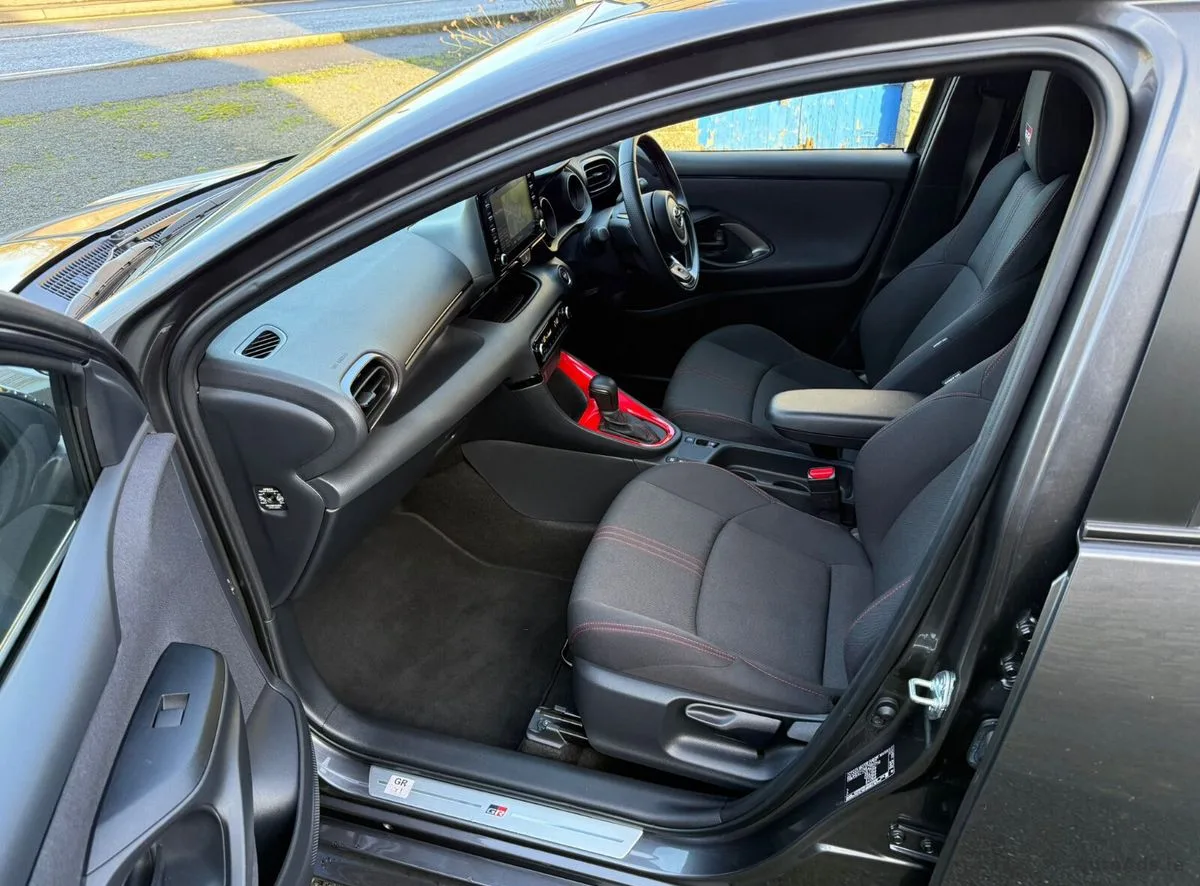 2022 Toyota GR Yaris – photo 10
