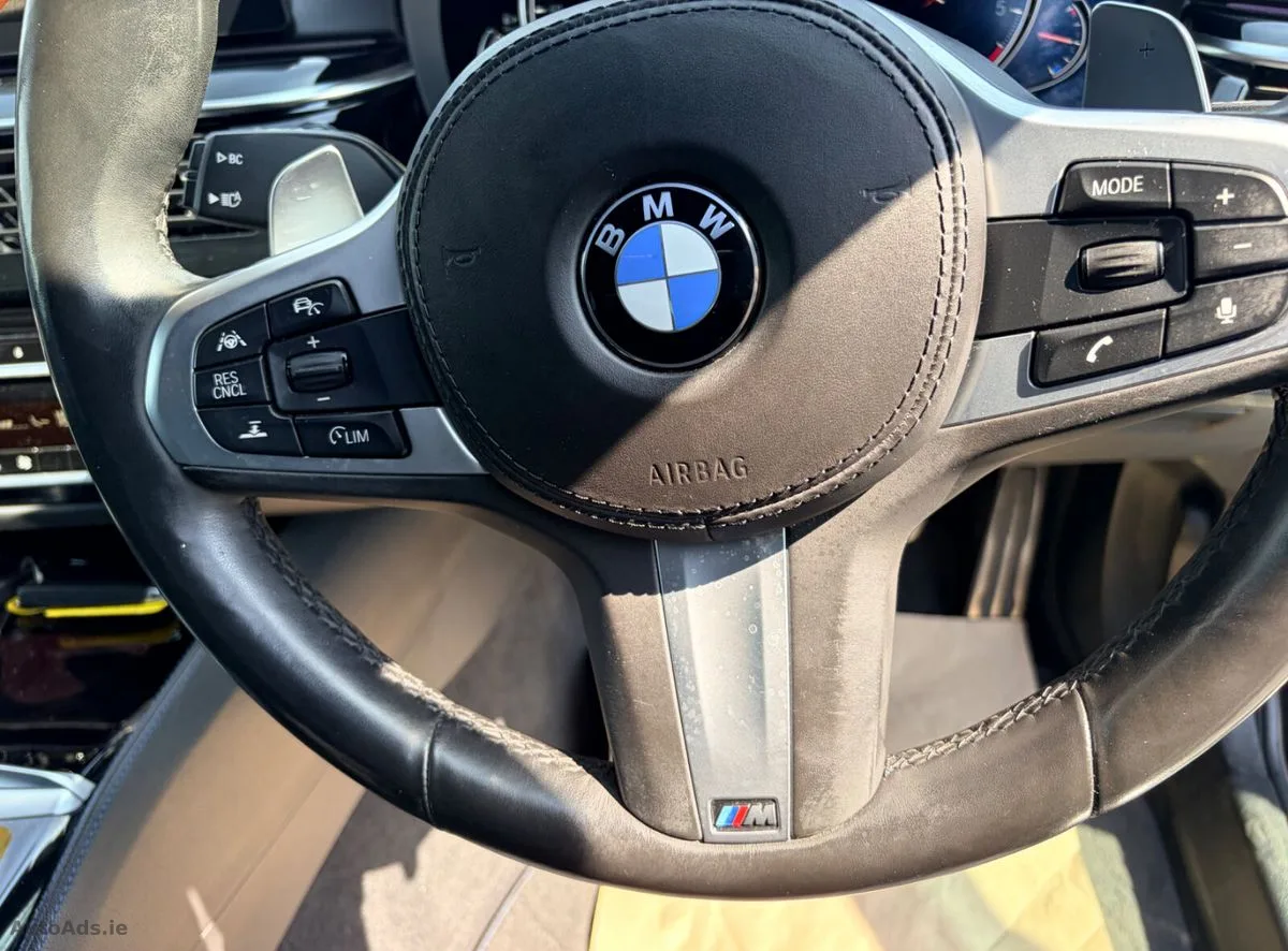 2018 BMW 5-Series – photo 19