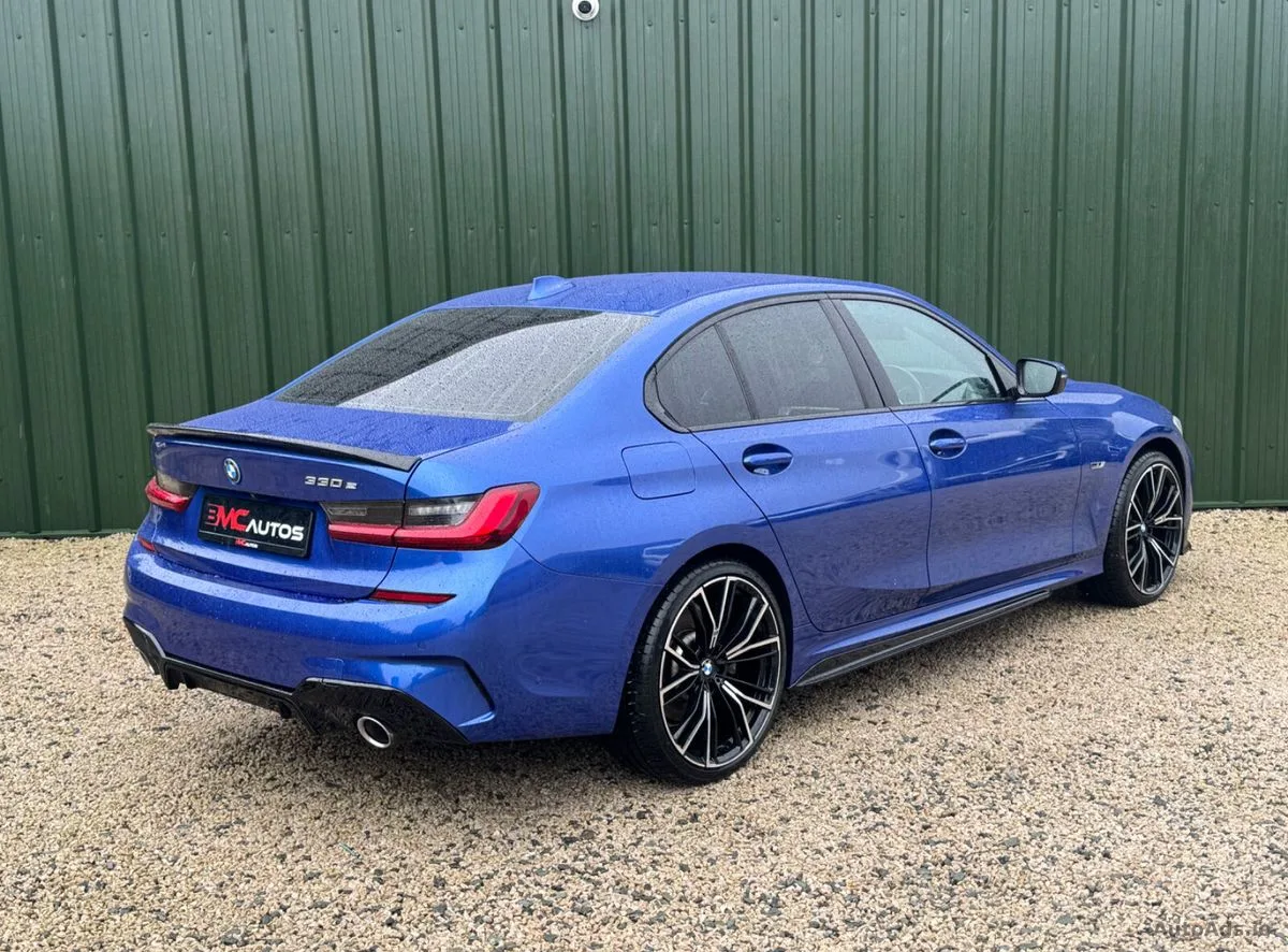 2022 BMW 3-Series – photo 10