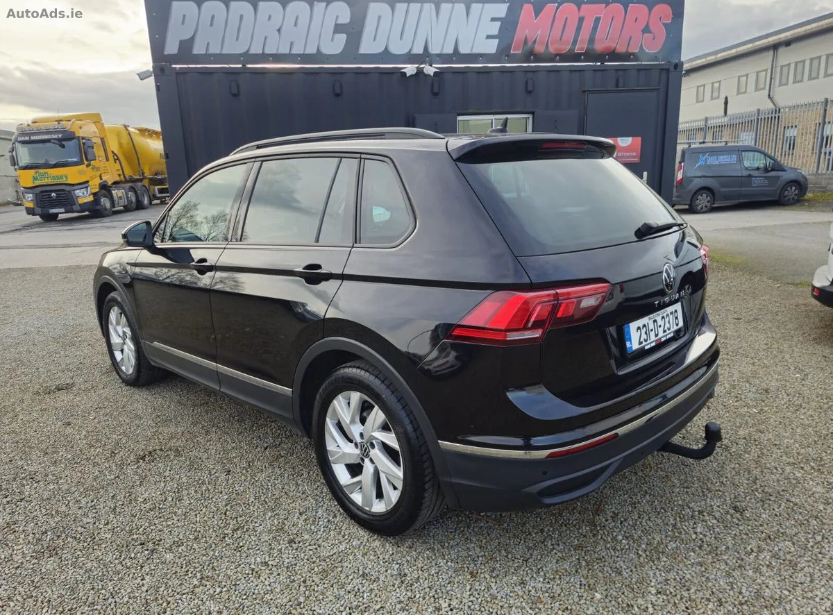 2023 Volkswagen Tiguan – photo 4