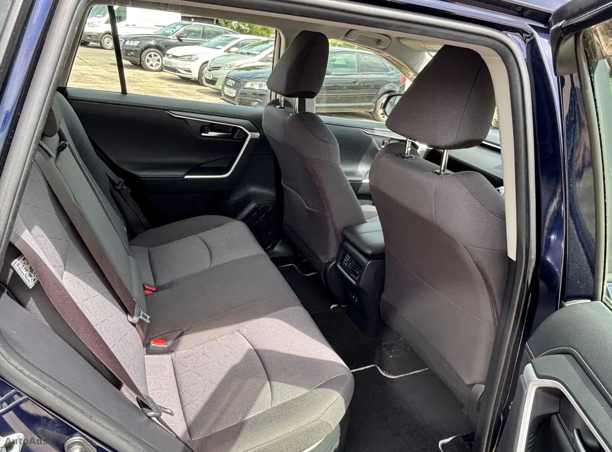 2020 Toyota RAV4 – photo 13