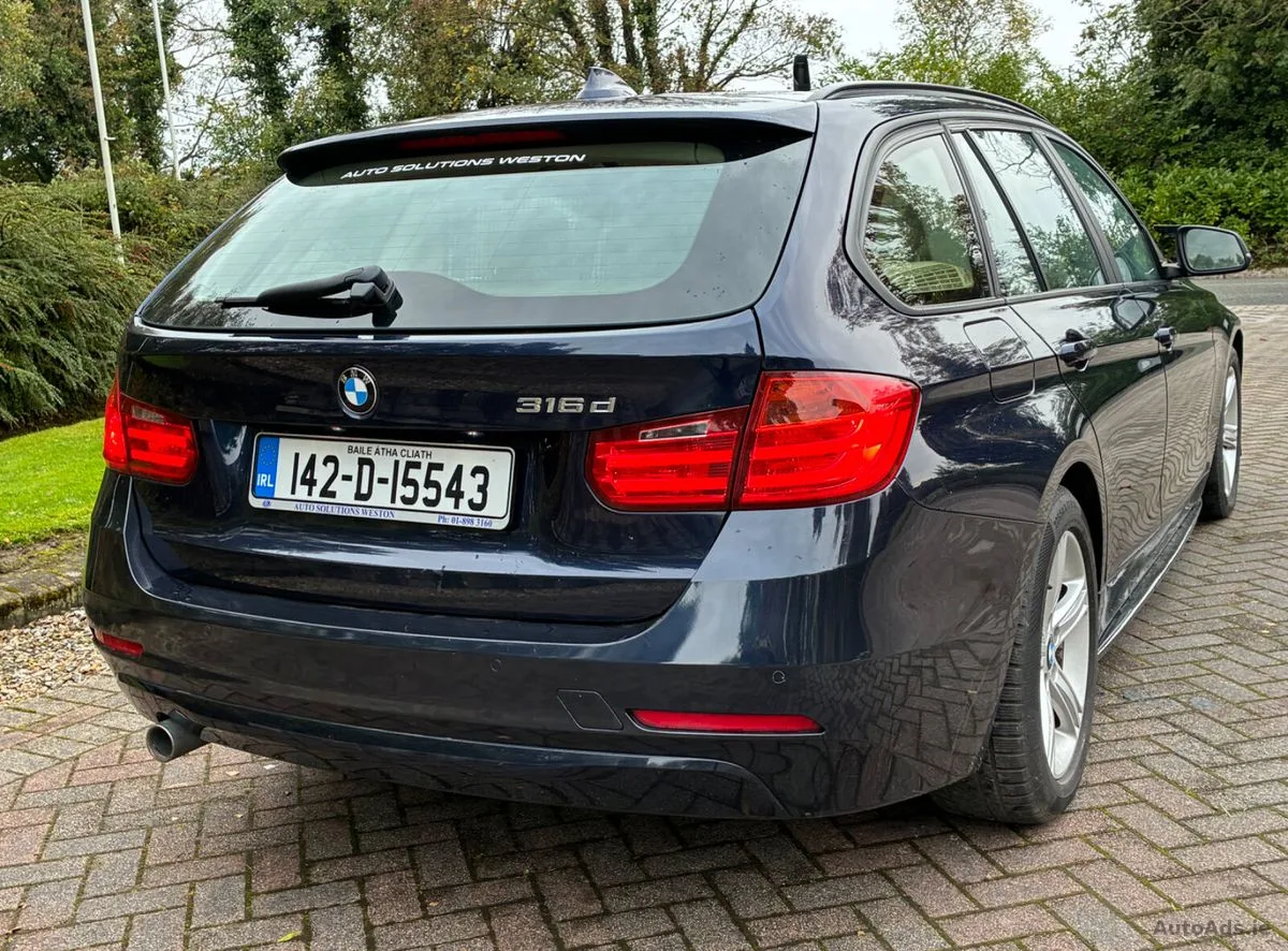 2014 BMW 3-Series – photo 12