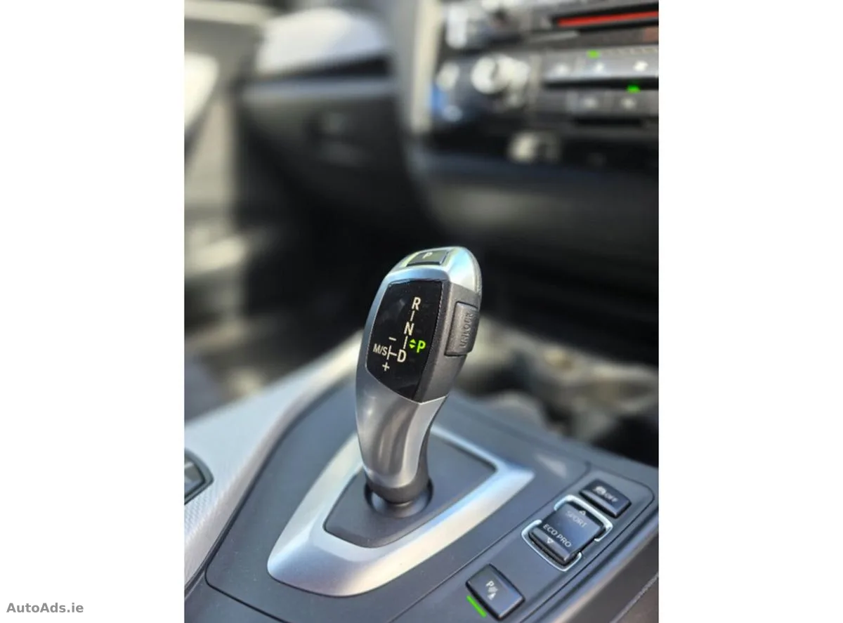 2017 BMW 1-Series – photo 2
