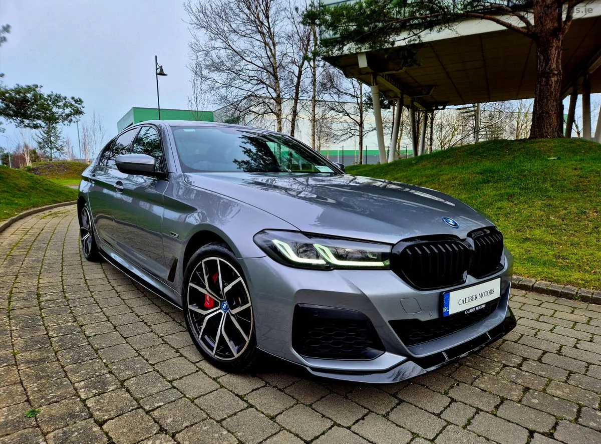 2023 BMW 5-Series