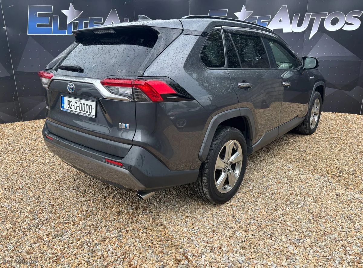 2019 Toyota RAV4 – photo 6