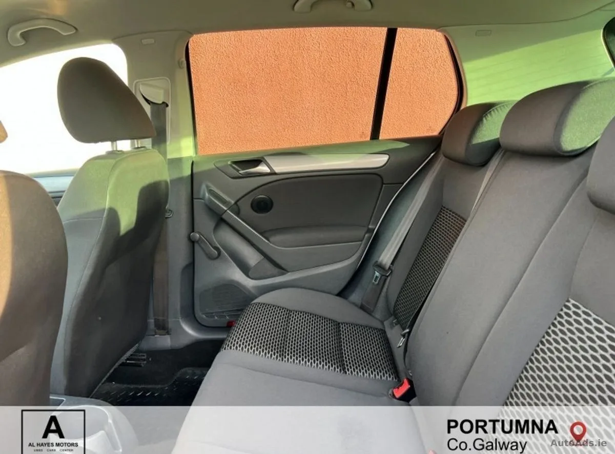 2010 Volkswagen Golf – photo 6