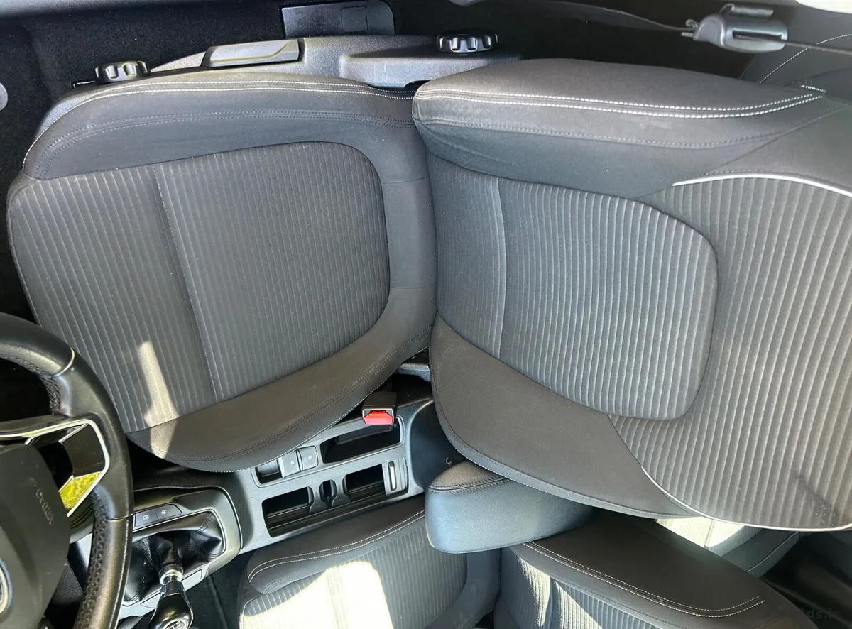 2019 Ford Focus – photo 13