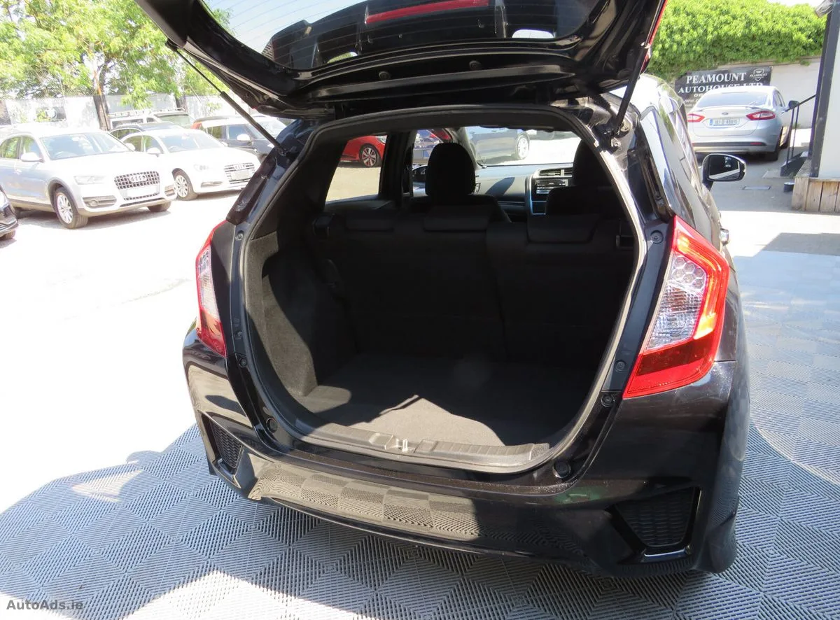 2017 Honda Fit – photo 7