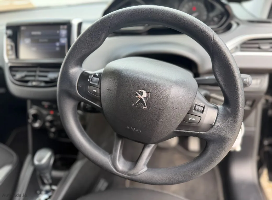 2017 Peugeot 208 – photo 8